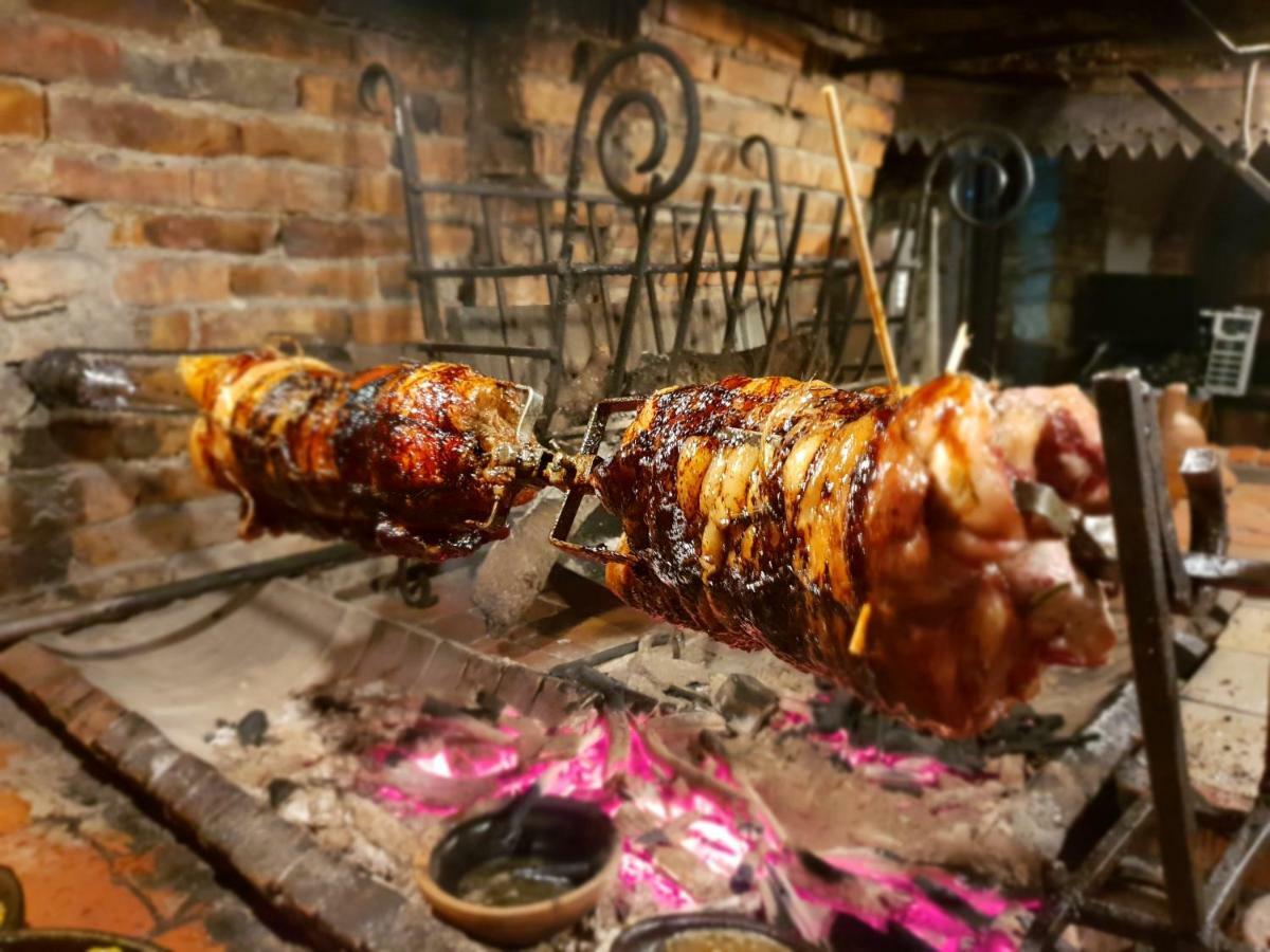 Hotel Restaurant Bujtina E Gjelit Tirana Exteriér fotografie